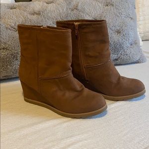 Airwalk Wedge Brown Boot